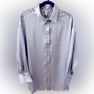 H&M long sleeve blouse baby blue Large